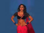 SALEY SEXY KAREENA