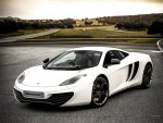 2013 MCLAREN-MC4-12C