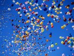 100'S OF COLORFUL BALLOONS