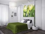 White bedroom with a green touch