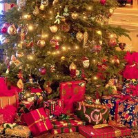 Christmas Tree with Gifts