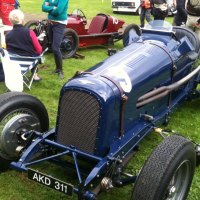 A CLASSIC MOTOR SHOW