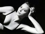 Christy Turlington - in black and white