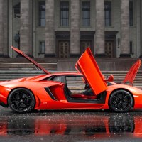 Lamborghini Aventador