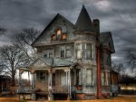 HAUNTED HOUSE