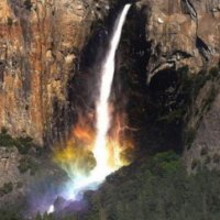 esta foto es de una hermosa cascada