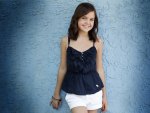 Bailee Madison Wallpaper 9