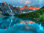 Moraine lake sunrise