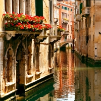 wonderful canals in venice