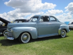 1946 Ford Super Deluxe coupe