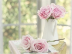 lovely still life with pink roses