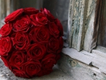 Red roses bouque