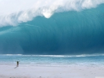 man_vs_tsunami
