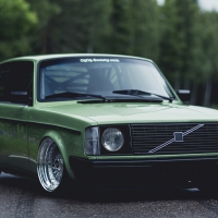 Volvo-242-Custom
