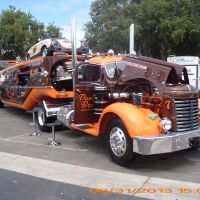 OLD SCHOOL CAR CARRIER