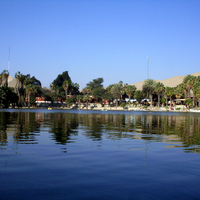 Huacachina Lake