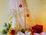 Ornaments arrangement and candle
