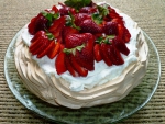 Strawberry Pavlova