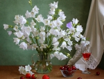 Still Life -white flowers-
