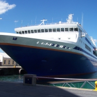 MV EXPLORER  (2001)