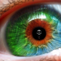 Skull eye