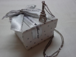 Pendant eiffel tower gift