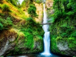 Multnomah-Falls-in-Oregon