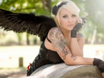 Dark angel babe