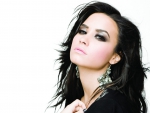 DEMI LOVATO