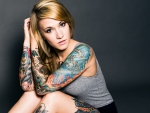 tattooed girl