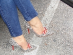 pretty feet in beautiful shoes