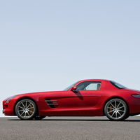 2010 Mercedes-Benz SLS AMG 
