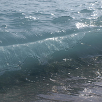 Bright and clear wave