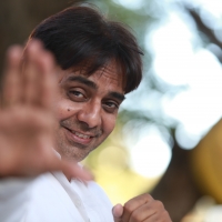 RAVI BHATIA Actor director