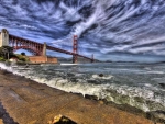 *Golden Gate Bridge*