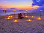 ~ Dining On The Beach ~