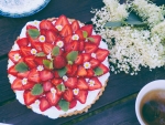 Strawberry cake