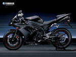 Yamaha Black