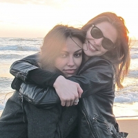 Madalina Ghenea & best Friend