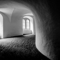 Yiannis Karagiannis- Vacant Room