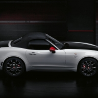 Fiat 124 Spider Abarth (2016)