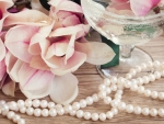 Magnolias and pearls