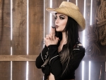 Cowgirl Paige
