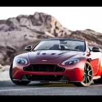 Aston Martin Vantage