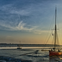 Evening at Heybridge Basin