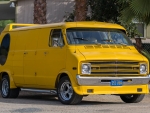 1977 DODGE CUSTOM VAN
