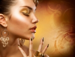 Golden makeup
