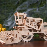 Ugears Combine Harvester