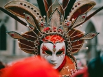 Venician festival_woman in a mask