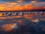 Salar de Uyuni salt flats